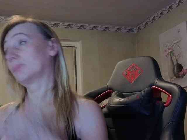 AngelikaMore