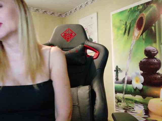 AngelikaMore