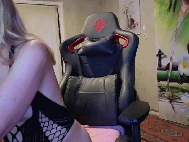 AngelikaMore webcam