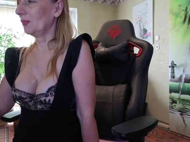 AngelikaMore webcam