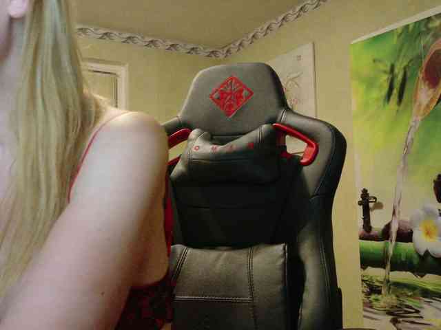 AngelikaMore webcam