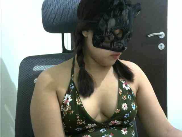 alexisgoldy webcam