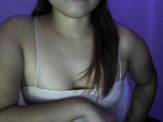 alexisgoldy webcam