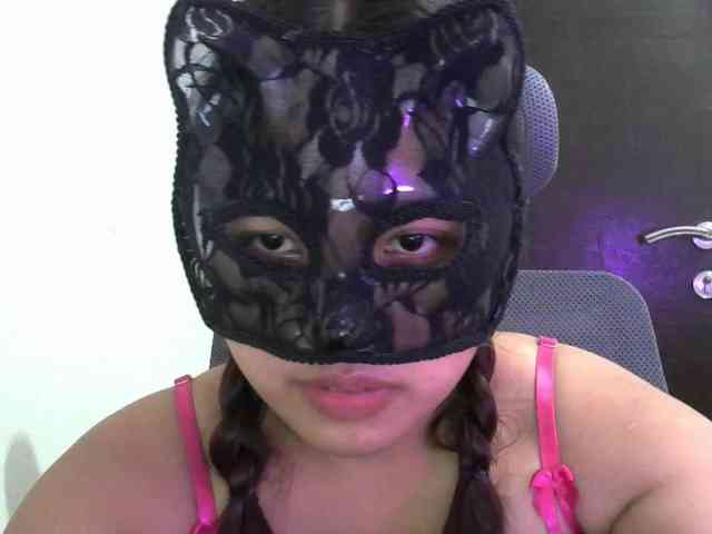 alexisgoldy webcam