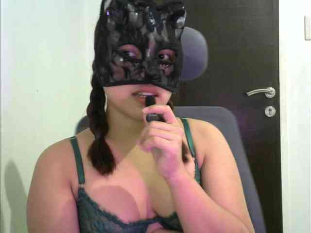alexisgoldy webcam