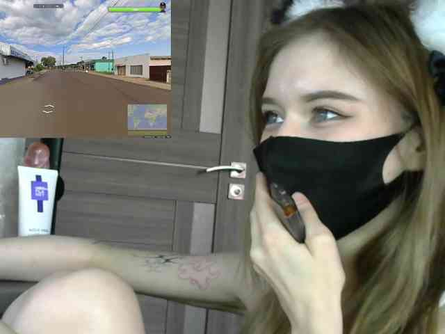 BabyRoro webcam