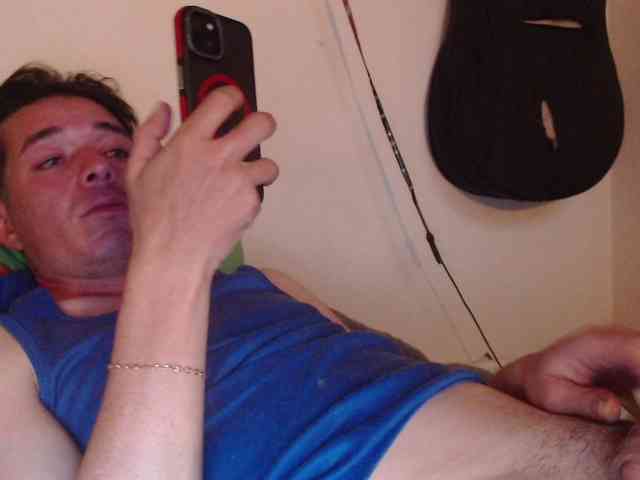 Julianfox20251 Live Webcam on BongaCams