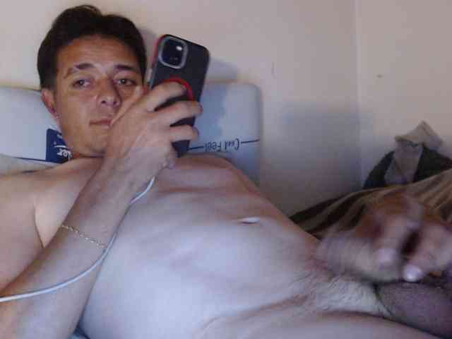Julianfox20251