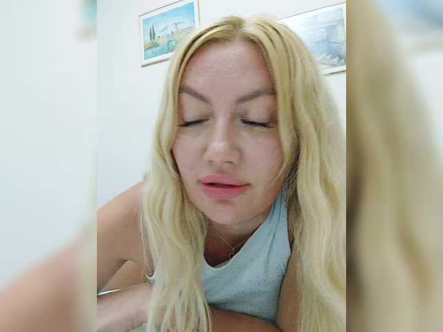 AlenaFeya live webcam show
