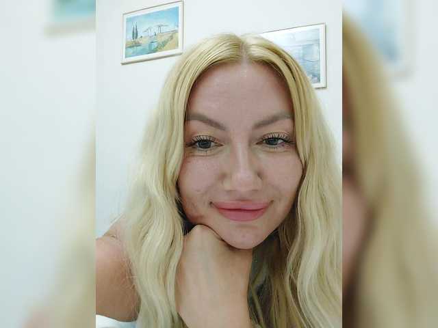 AlenaFeya live webcam show