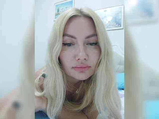 AlenaFeya webcam