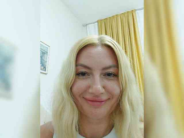 AlenaFeya webcam