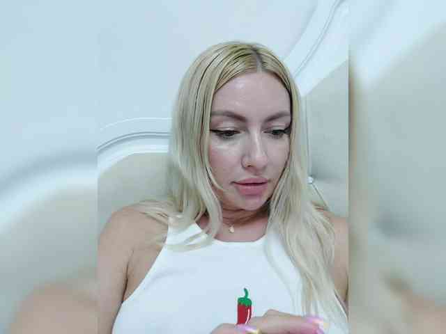AlenaFeya webcam