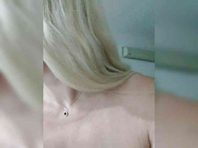 AlenaFeya webcam