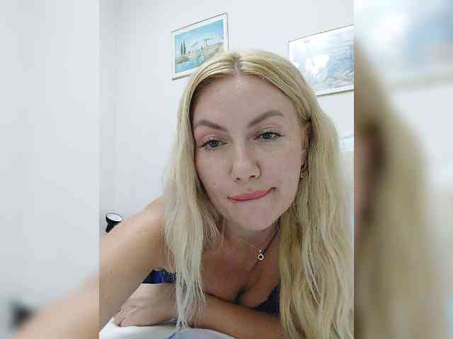 AlenaFeya webcam