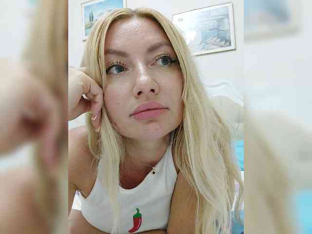 AlenaFeya webcam