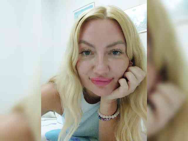 AlenaFeya webcam