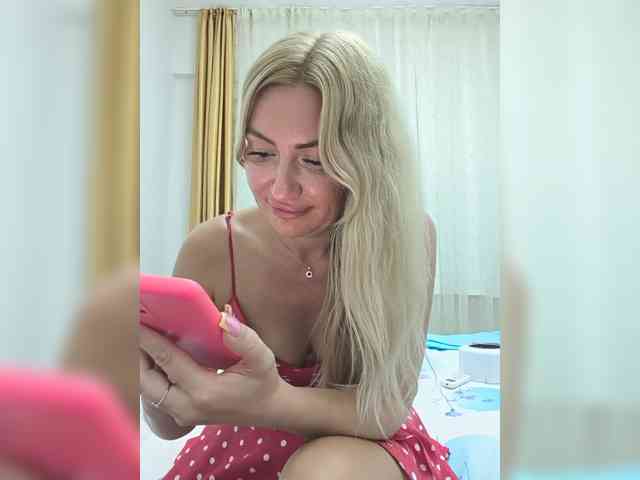 AlenaFeya webcam