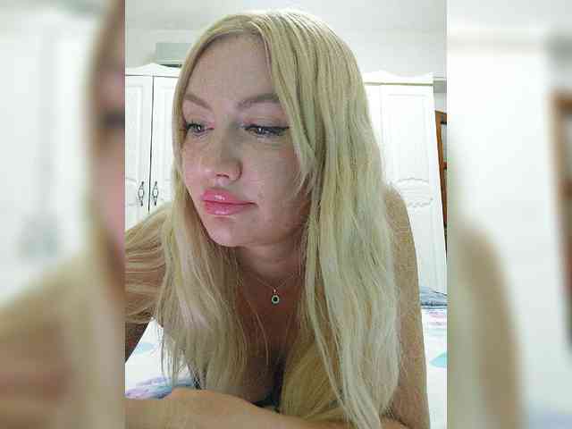 AlenaFeya webcam