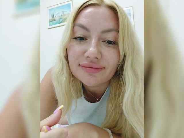 AlenaFeya webcam