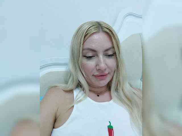 AlenaFeya webcam