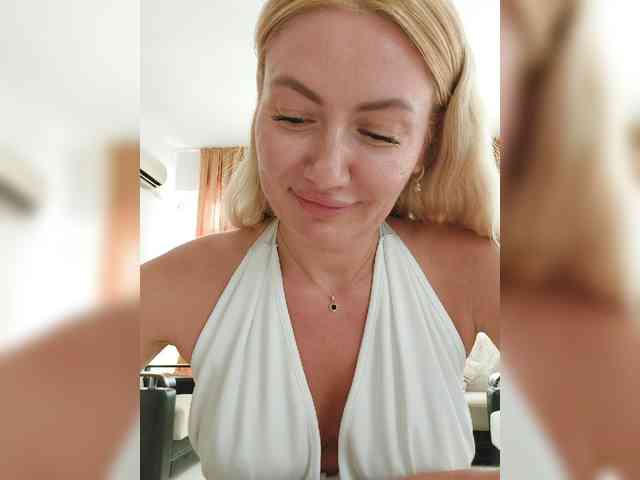 AlenaFeya webcam