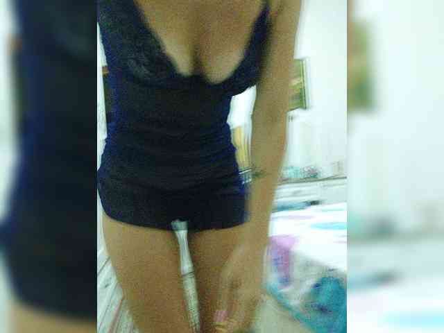 AlenaFeya Live Webcam on BongaCams