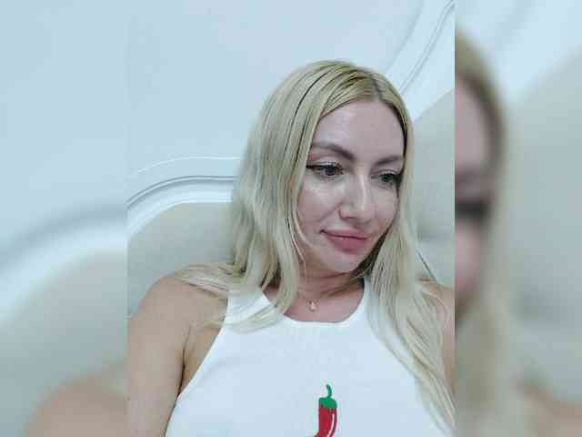 AlenaFeya webcam