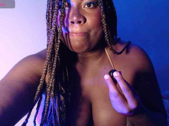 GraceMacey1 Live Webcam on BongaCams