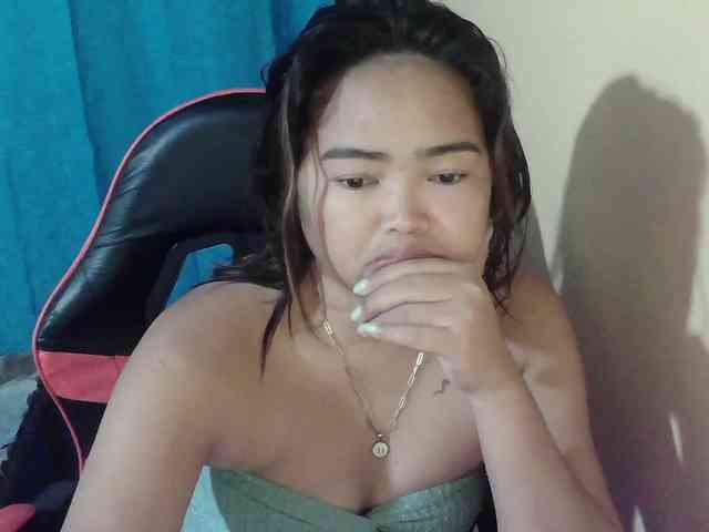 HotSexyMoM webcam