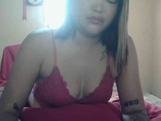HotExoticAngel webcam