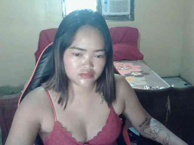 HotExoticAngel webcam