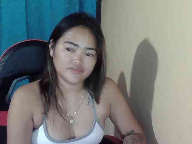 HotSexyMoM webcam