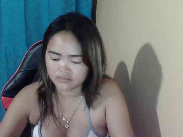 HotSexyMoM webcam