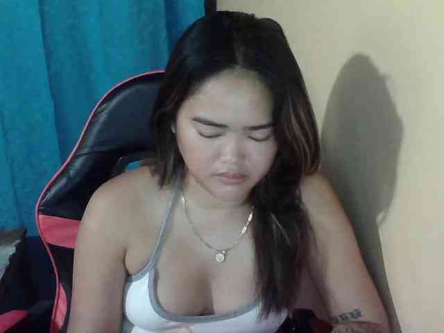 HotSexyMoM webcam