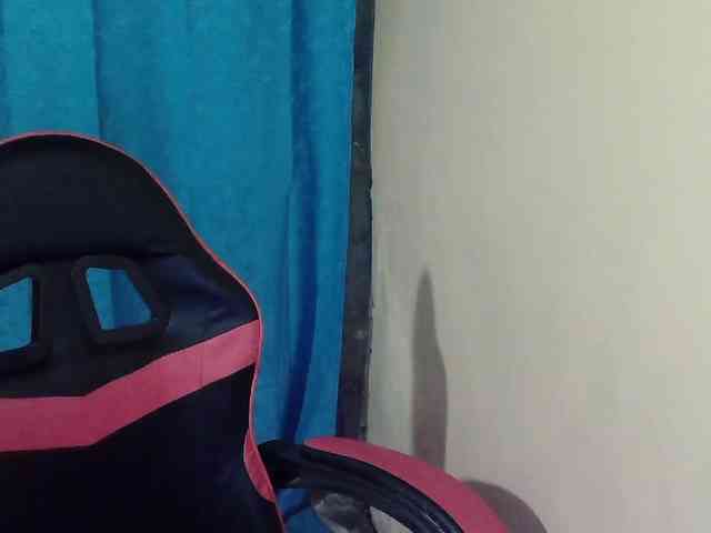 HotSexyMoM webcam