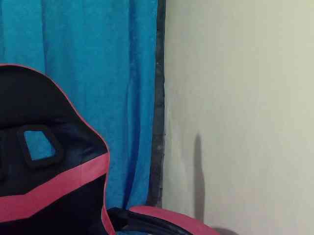 HotSexyMoM webcam