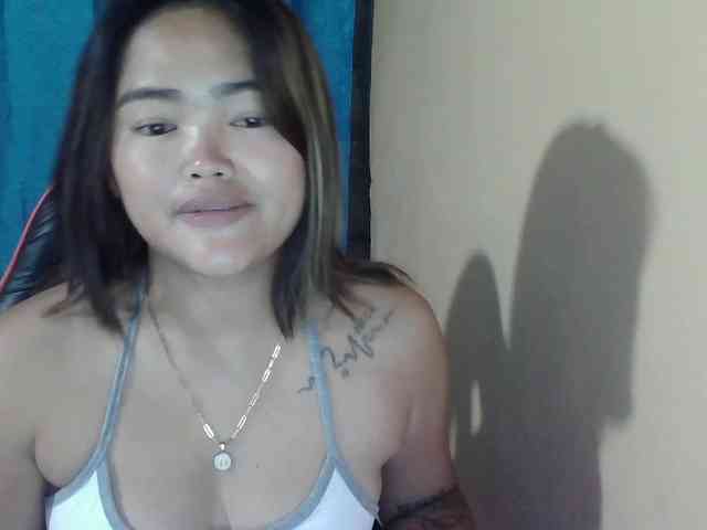 HotSexyMoM webcam