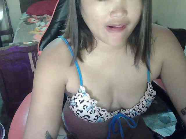 HotExoticAngel webcam