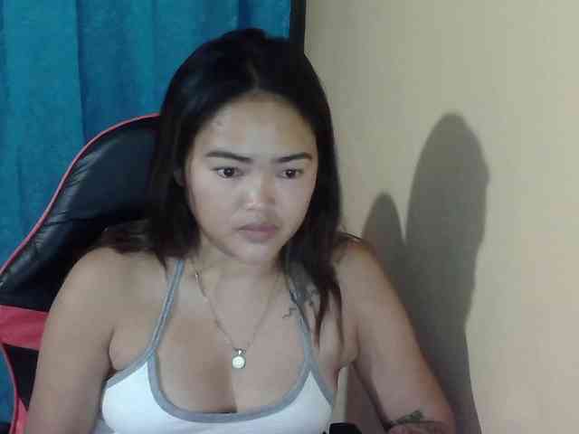 HotSexyMoM webcam