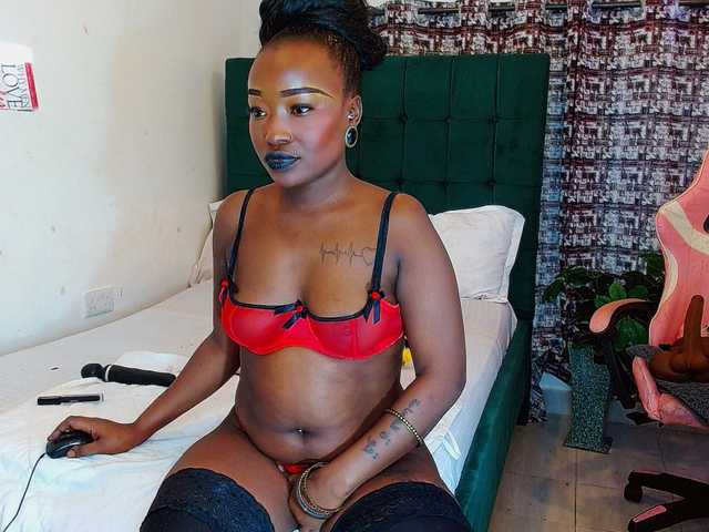Blissloves live cam on BongaCams