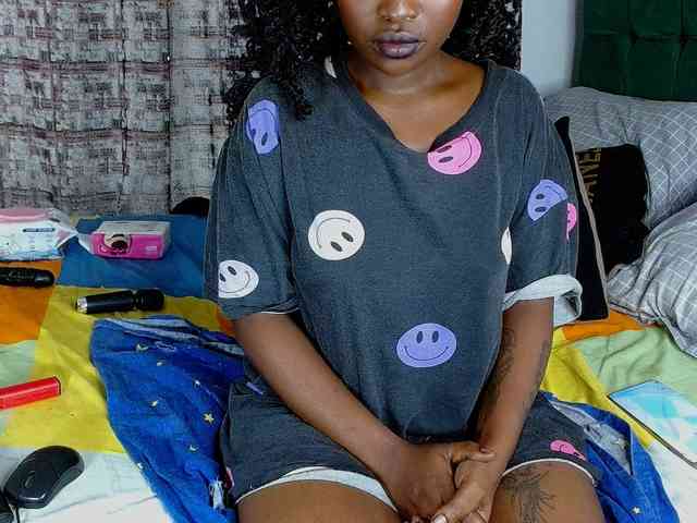 Blissloves webcam