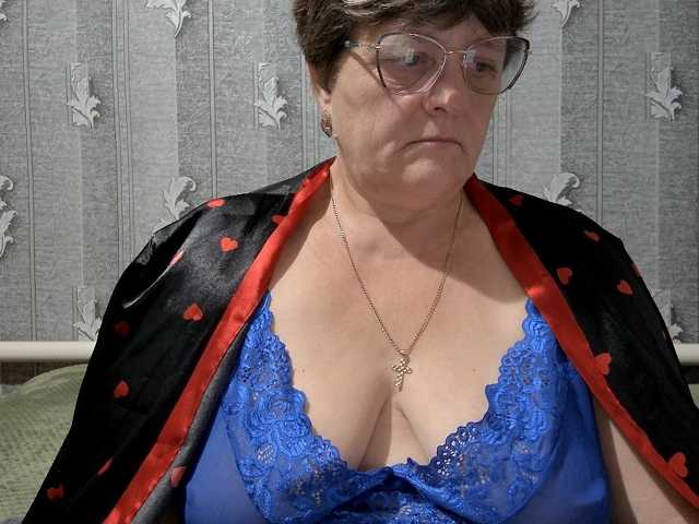 Sex chat gratuit in direct cu ElzaJewel pe BongaCams