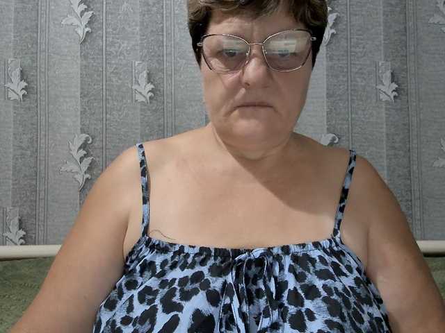 ElzaJewel live cam on BongaCams