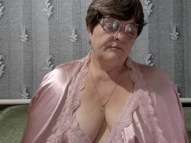 ElzaJewel live cam preview