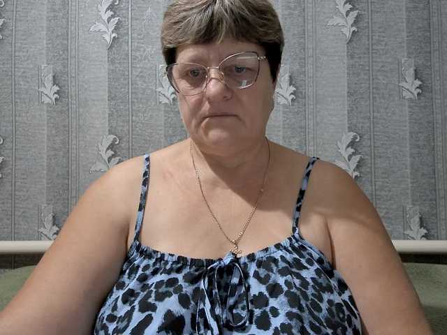 ElzaJewel live cam on BongaCams