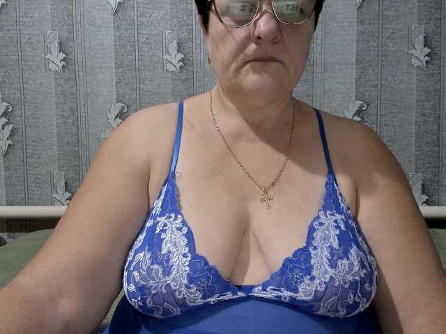 ElzaJewel live cam preview