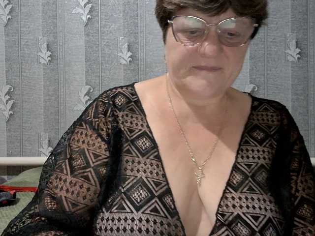 ElzaJewel live cam preview