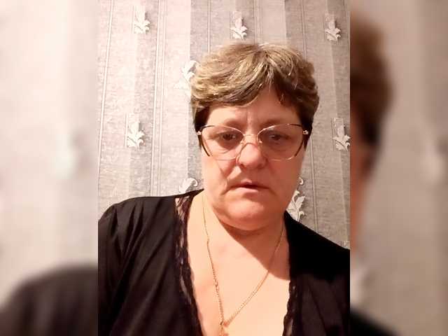 ElzaJewel's BongaCams show and profile