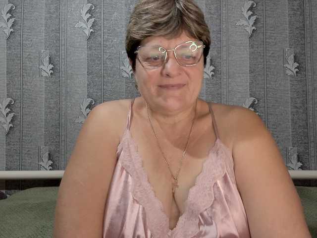ElzaJewel live cam preview